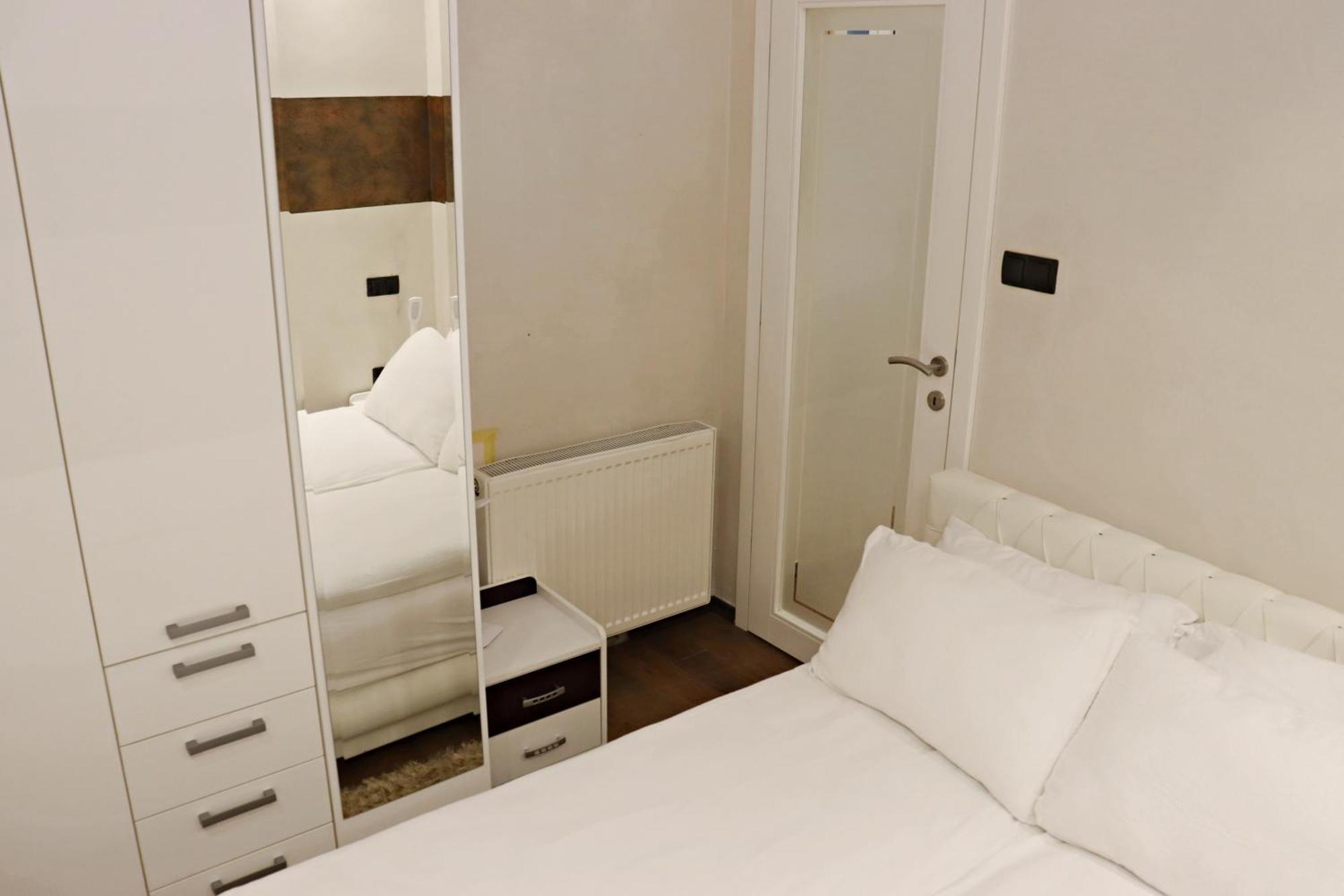 Capital Apartments ซาราเยโว ภายนอก รูปภาพ