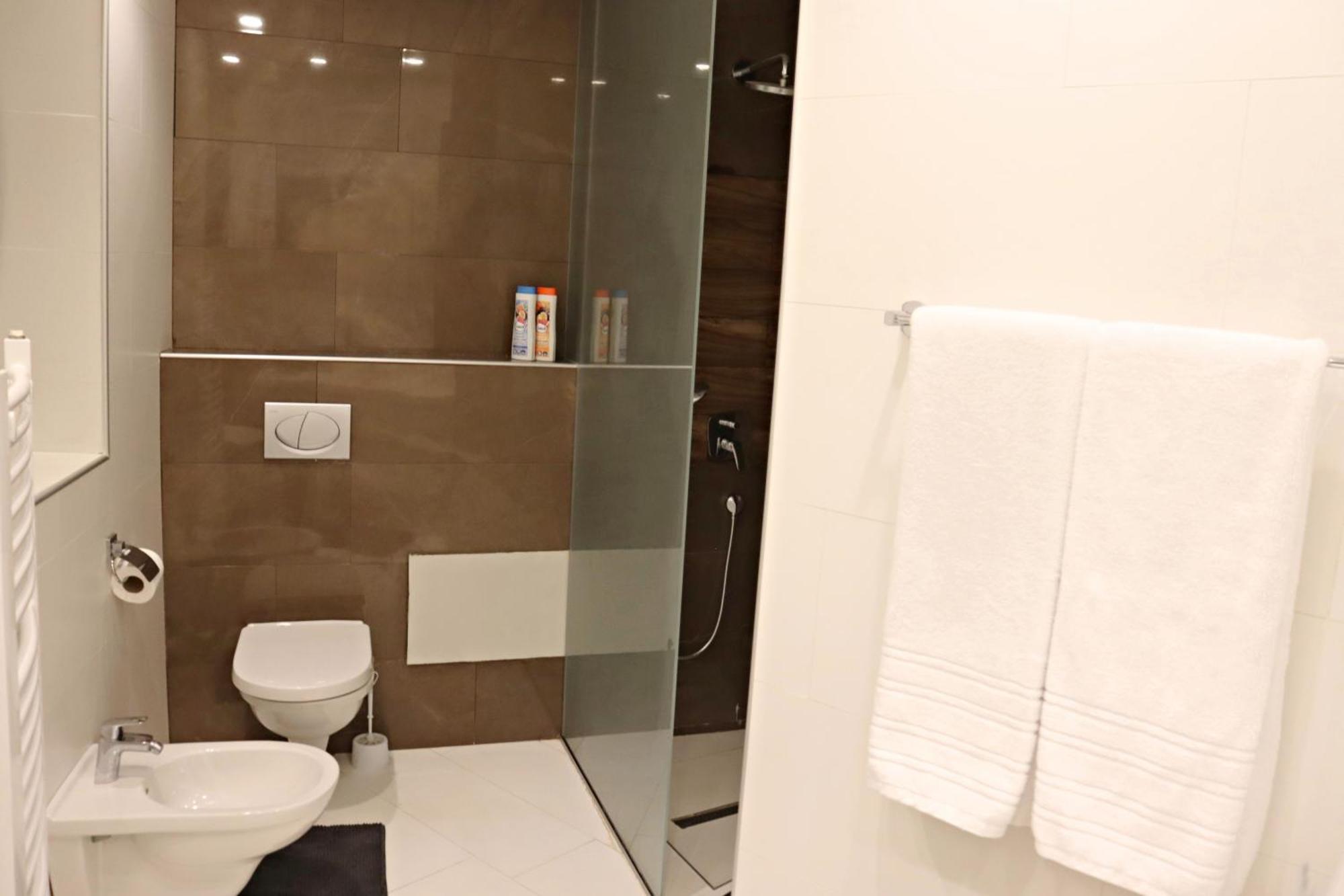 Capital Apartments ซาราเยโว ภายนอก รูปภาพ